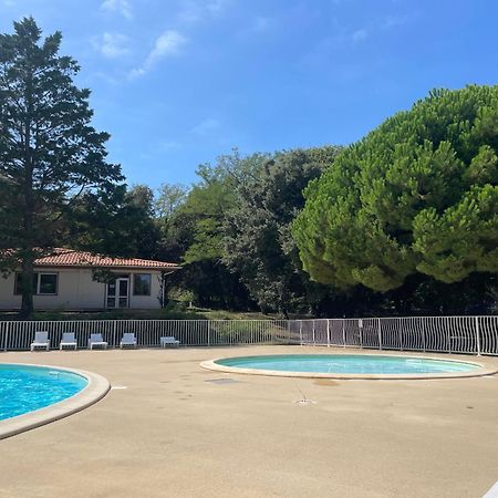 Villa Duplex 3 Piscines Les Sables Vignier Exterior foto